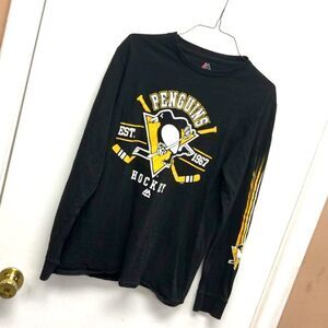 Pittsburgh Penguins Majestic Longsleeve Mens size Small